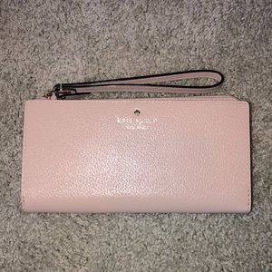 NWOT Kate Spade wristlet
